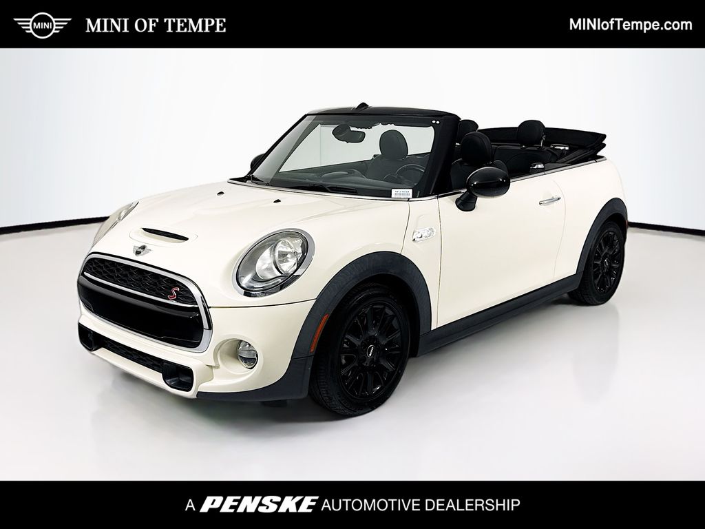 2017 MINI Cooper Base -
                  Tempe, AZ
