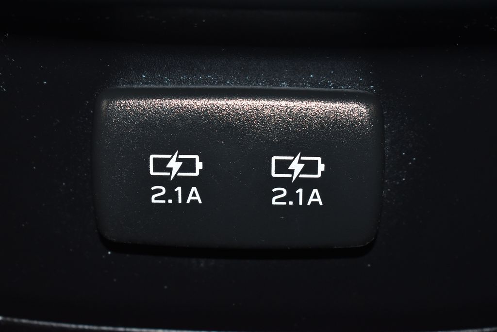 2022 Subaru Outback Premium 32