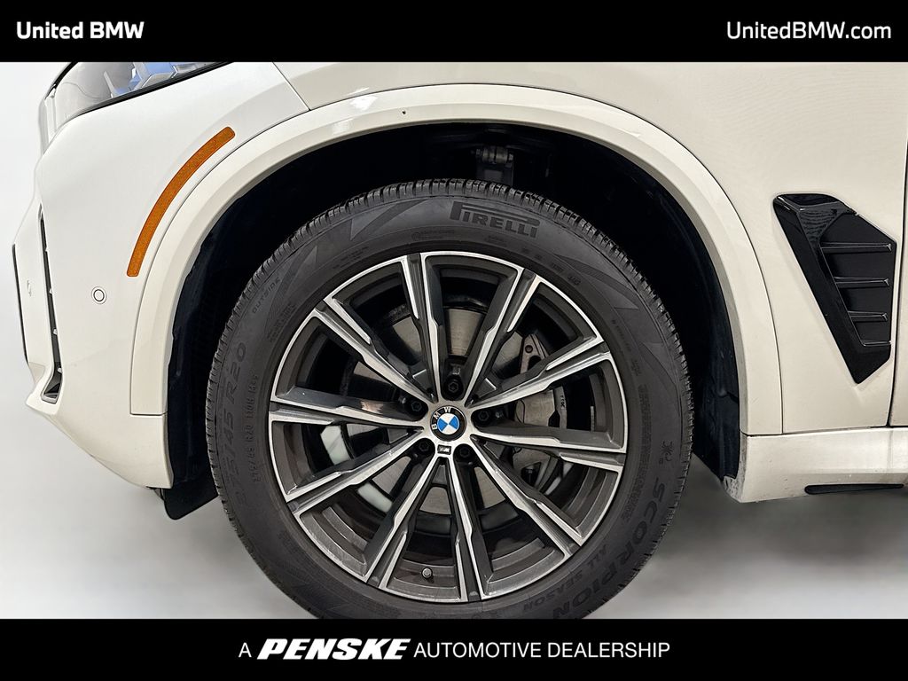 Thumbnail: 2026 BMW X5 - 2