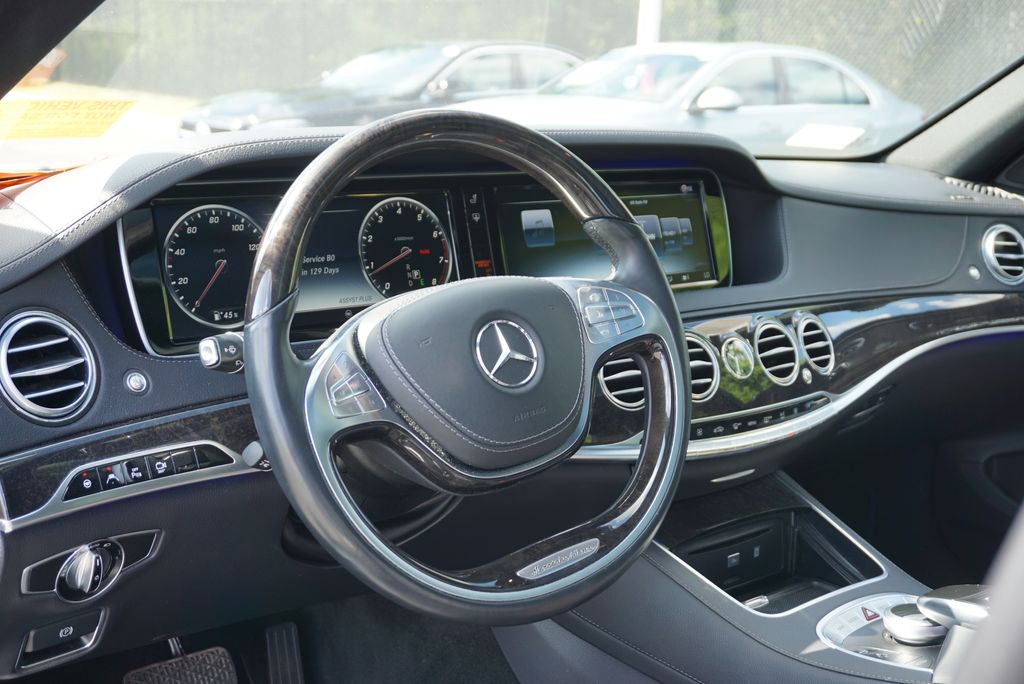 Thumbnail: 2017 Mercedes-Benz S-Class - 10