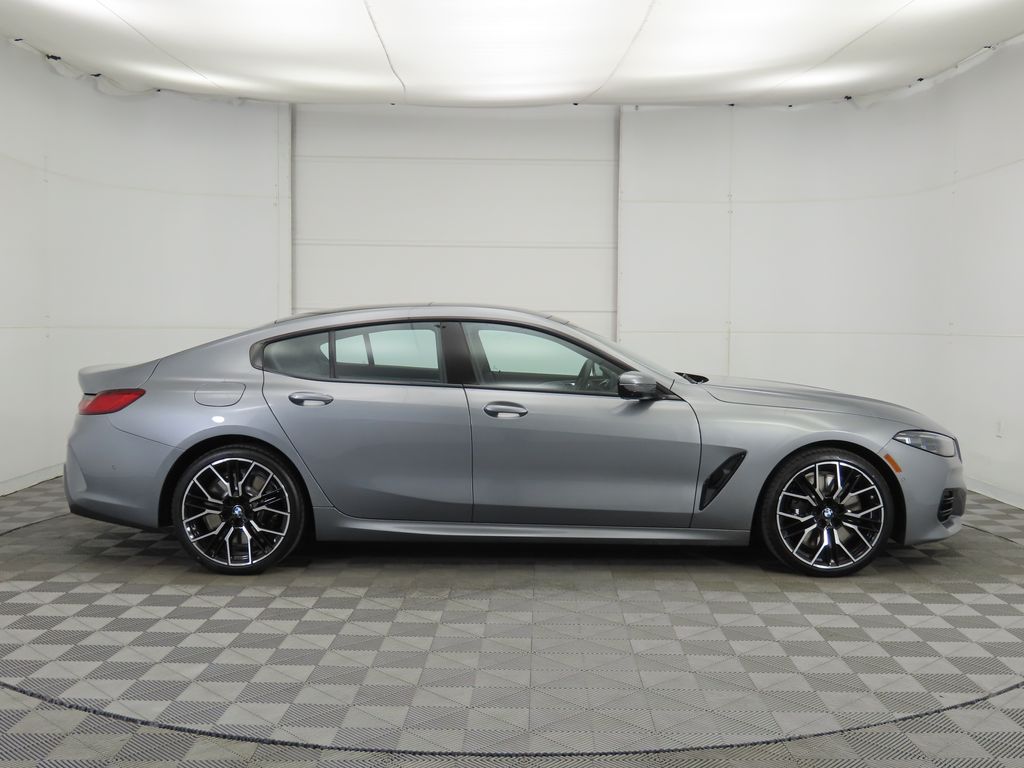 Thumbnail: 2026 BMW 8 Series - 4