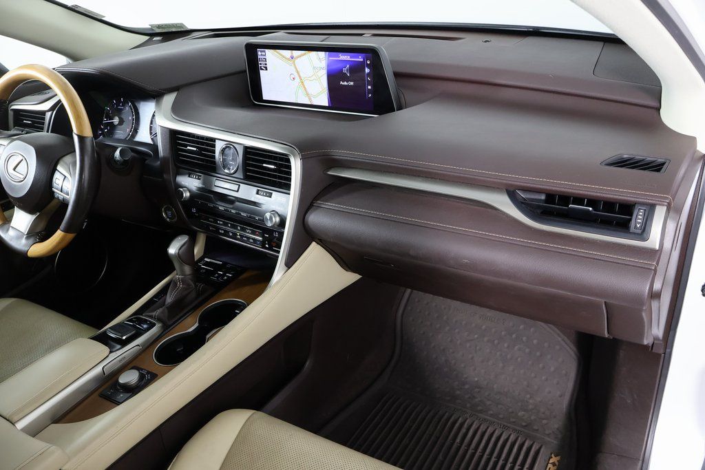 Thumbnail: 2016 Lexus RX - 9