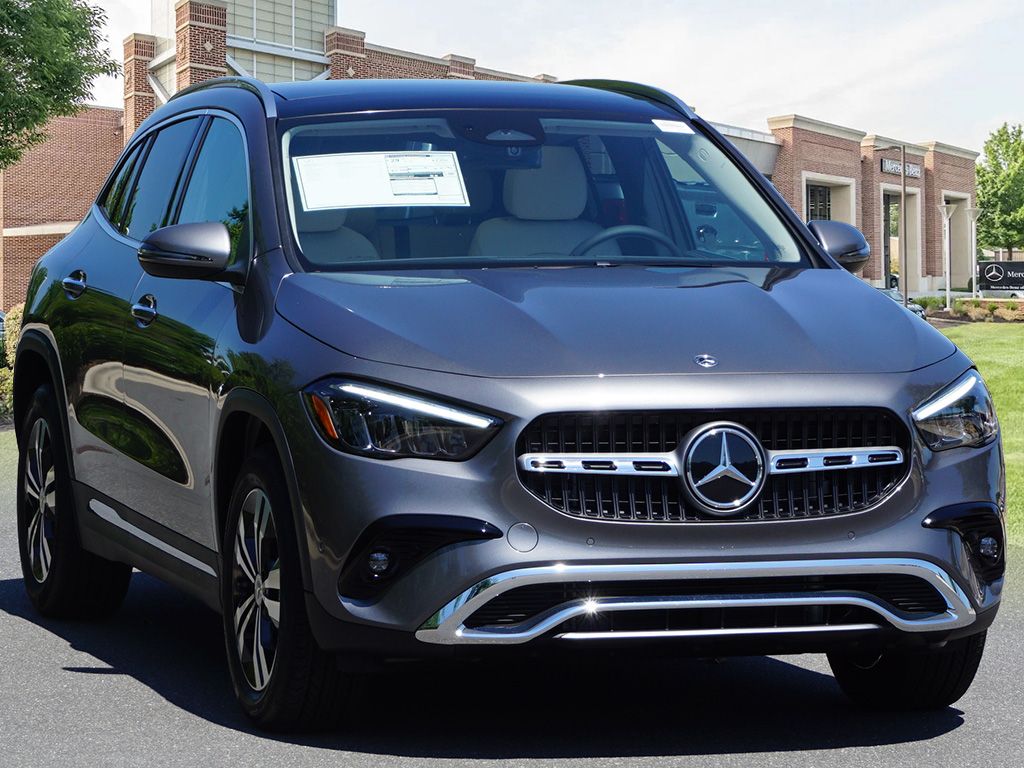 Thumbnail: 2026 Mercedes-Benz GLA - 3