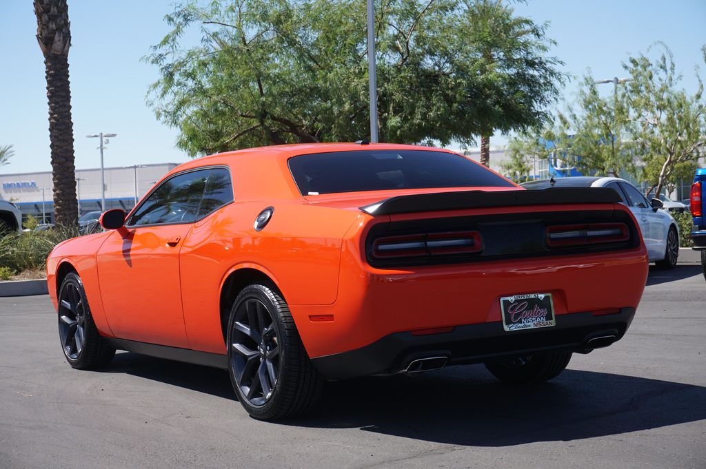 2023 Dodge Challenger SXT 3