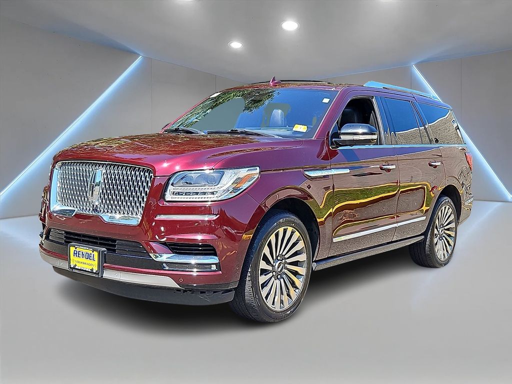 Burgundy Red Metallic 2019 Lincoln Navigator SUV / Crossover Four-Wheel Drive Automatic