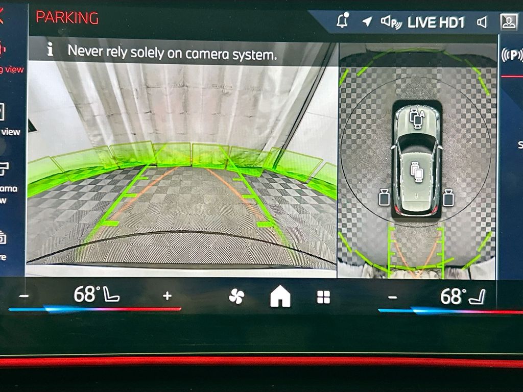 Thumbnail: 2025 BMW X1 - 14