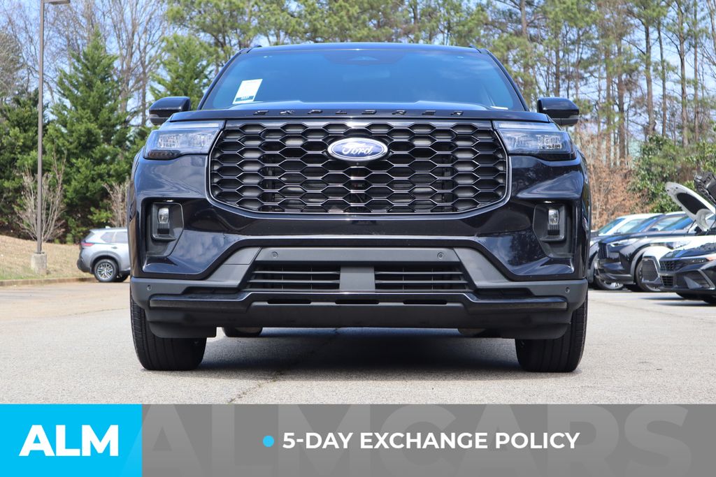 Used 2025 Black Ford ST-Line image 4