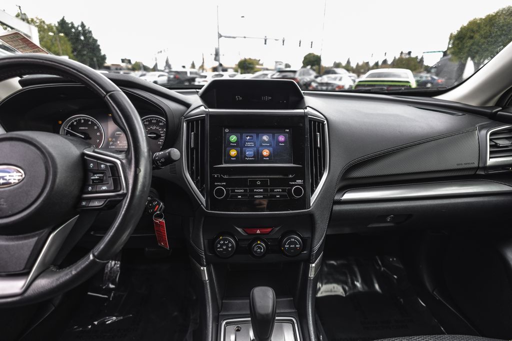2019 Subaru Forester Premium thumbnail 28