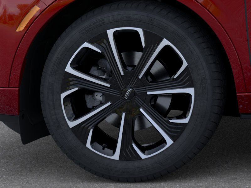 New 2026 Red Lincoln Reserve image 19