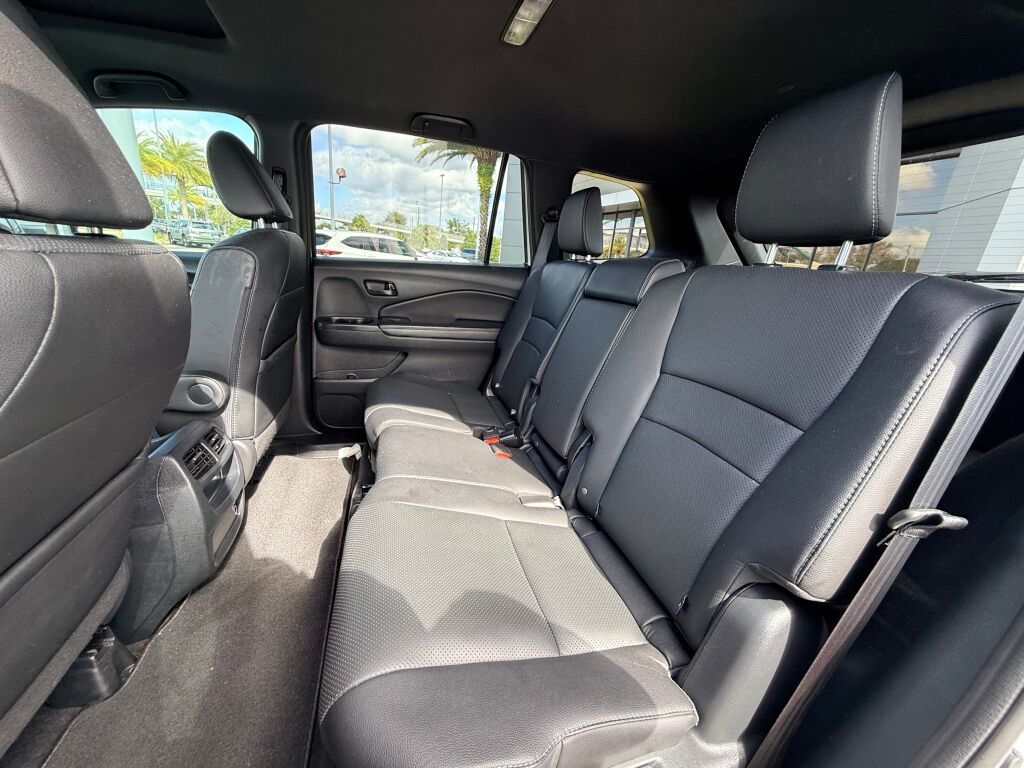 Thumbnail: 2023 Honda Passport - 21