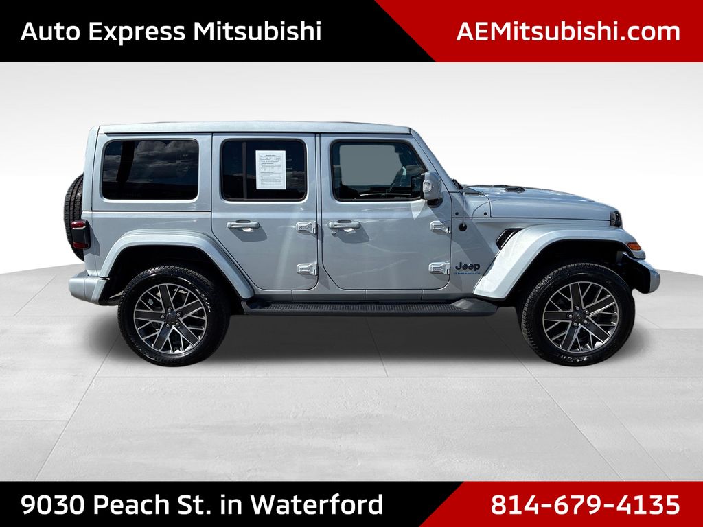 2023 Jeep Wrangler Sahara 4xe - 7