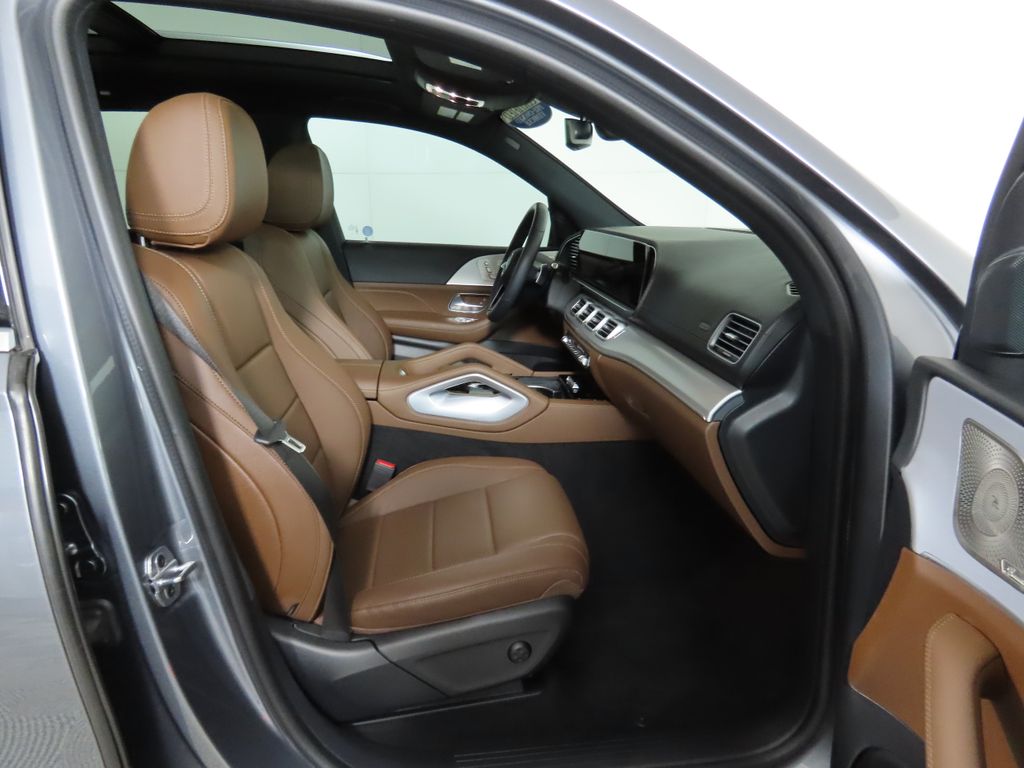 2024 Mercedes-Benz GLS 450 4MATIC 21