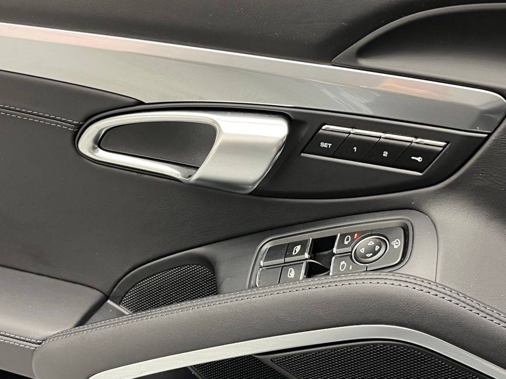 Thumbnail: 2024 Porsche 718 Cayman - 26