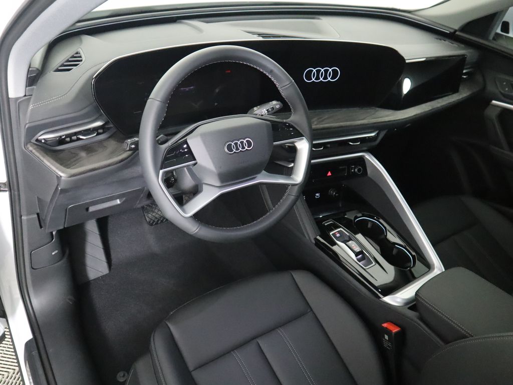 Thumbnail: 2025 Audi Q5 - 10