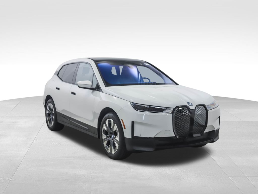 2025 BMW iX xDrive50 7