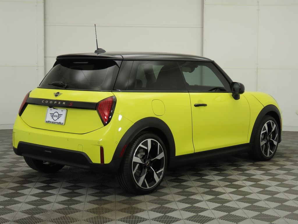 Thumbnail: 2026 MINI Cooper - 5