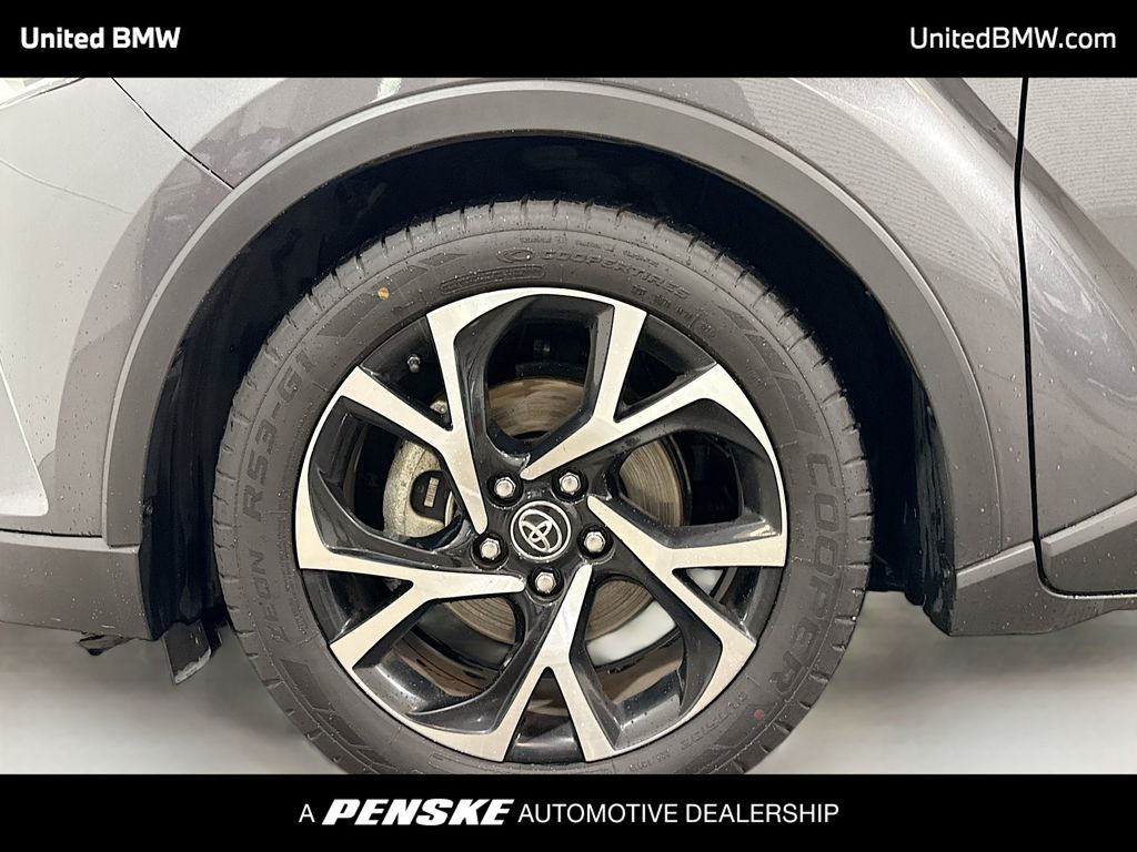 Thumbnail: 2018 Toyota C-HR - 2