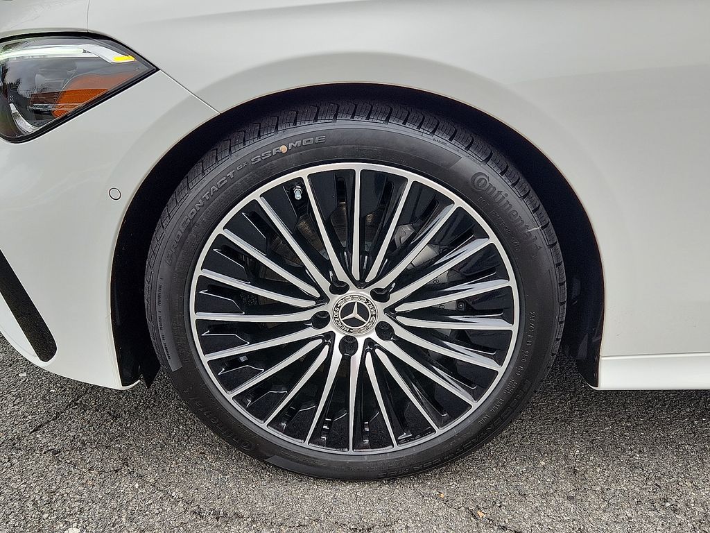 Thumbnail: 2026 Mercedes-Benz GLC - 5