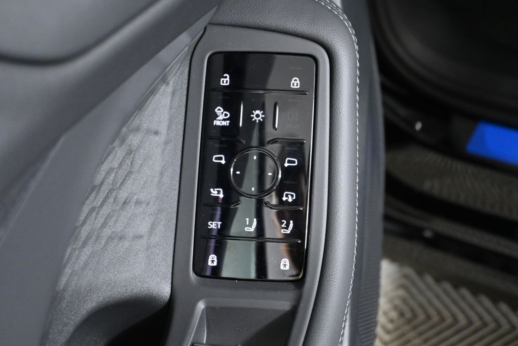 Thumbnail: 2025 Audi A5 - 25