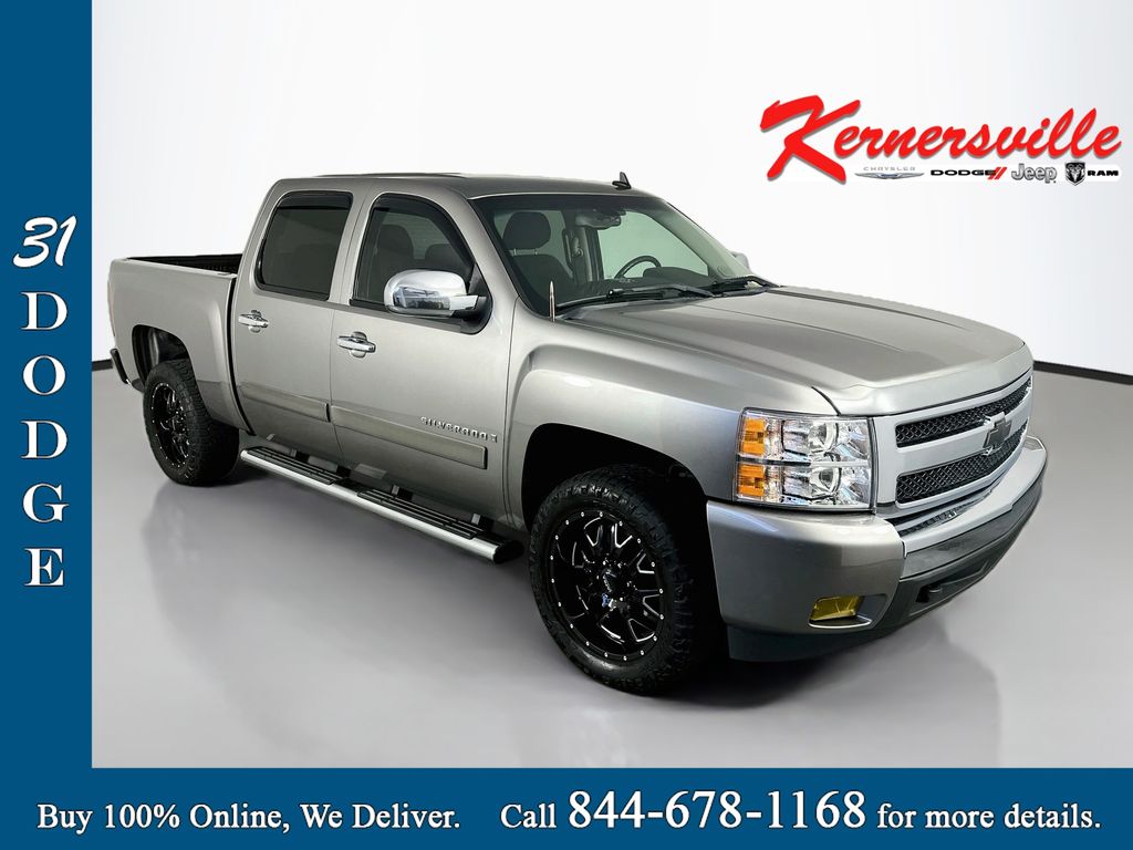 Graystone Metallic 2008 Chevrolet Silverado 1500 Pickup Truck 4-Speed Automatic Overdrive