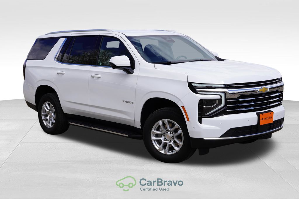 Summit White 2025 Chevrolet Tahoe SUV / Crossover Four-Wheel Drive