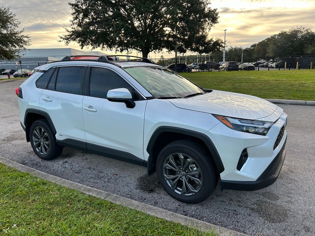 Thumbnail: 2024 Toyota RAV4 - 7