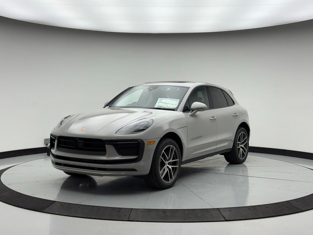 Thumbnail: 2026 Porsche Macan - 1