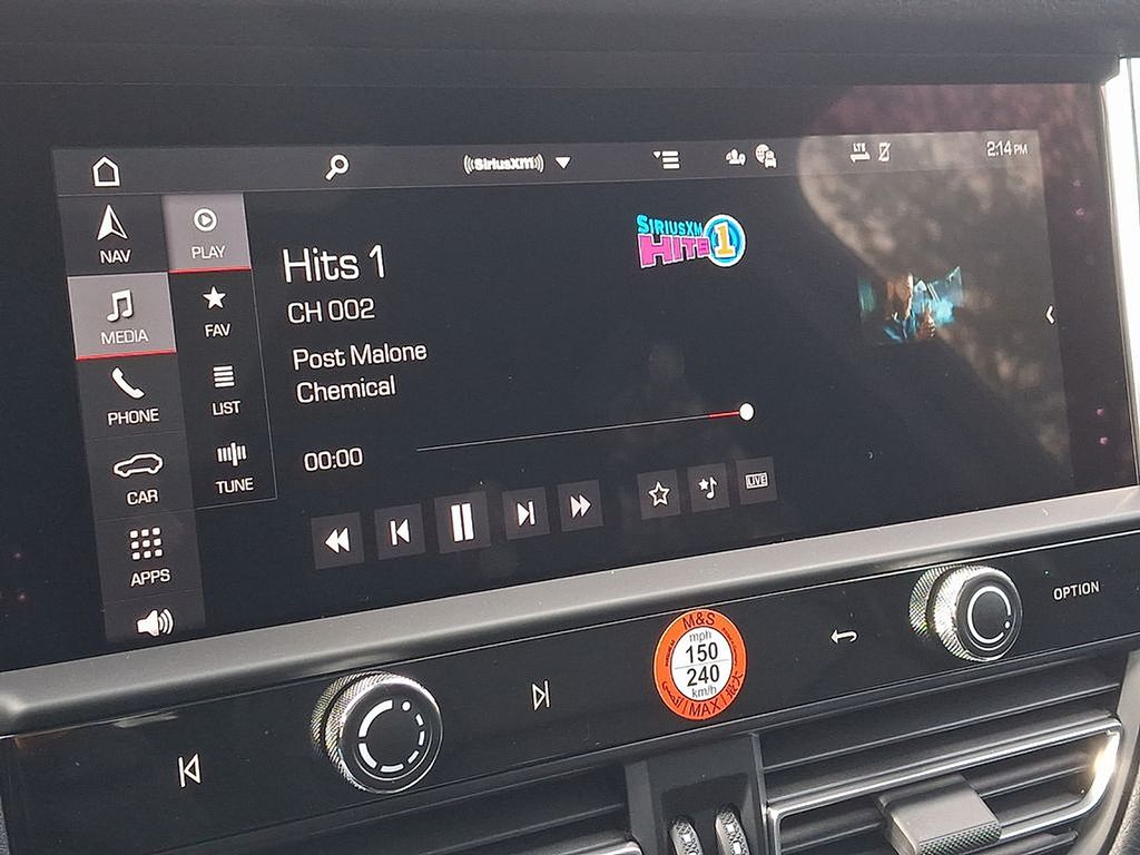 Thumbnail: 2025 Porsche Macan - 19