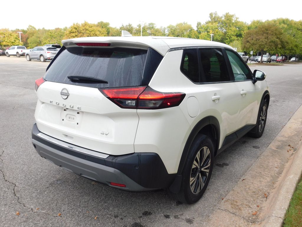 Thumbnail: 2023 Nissan Rogue - 4