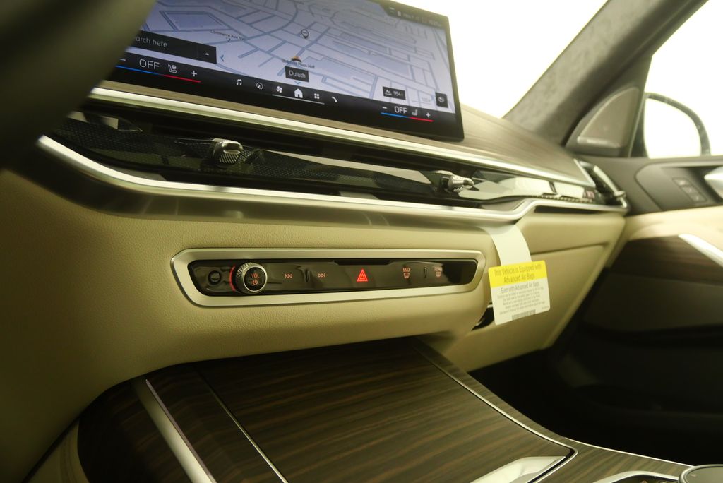 Thumbnail: 2026 BMW X7 - 26