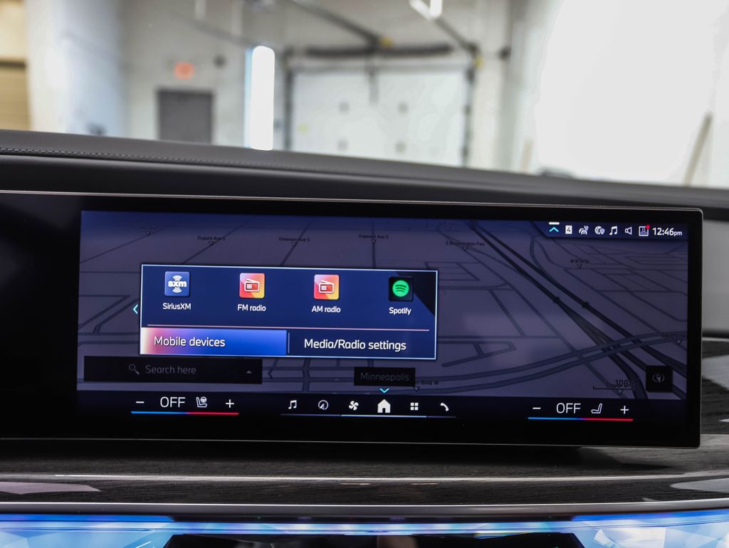 Thumbnail: 2026 BMW 7 Series - 17