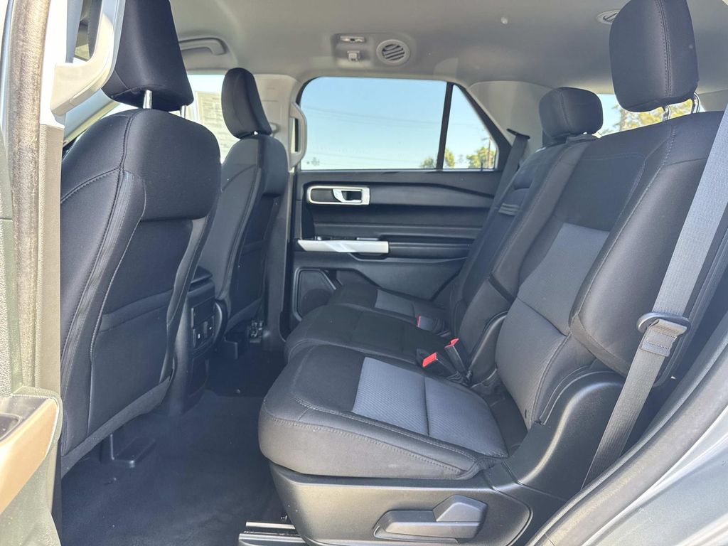 Used 2023 Ford Explorer XLT 4D Sport Utility