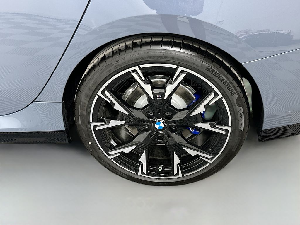 Thumbnail: 2026 BMW 2 Series - 23