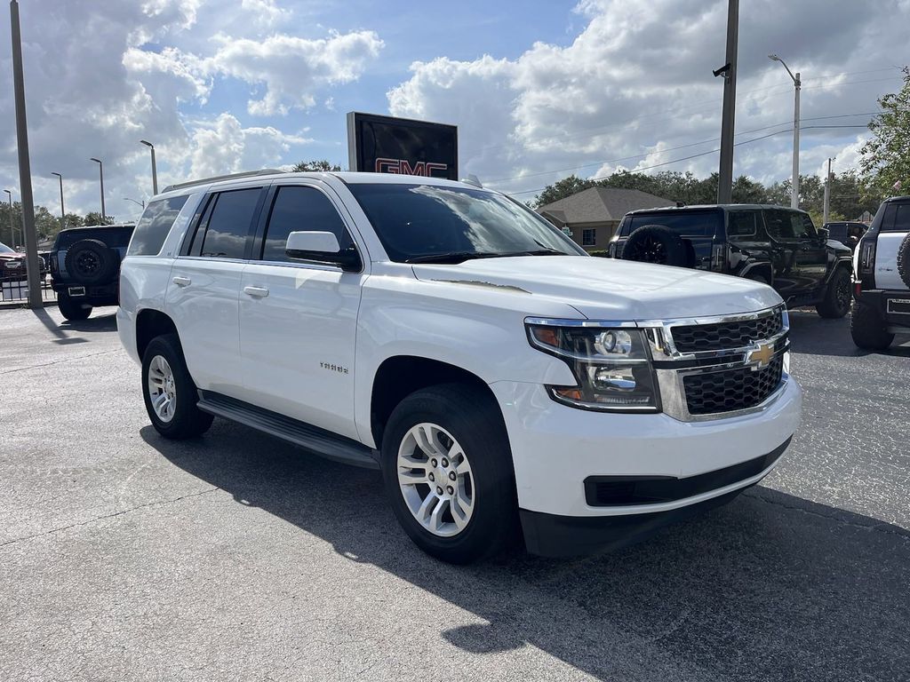 2017 Chevrolet Tahoe LT 2