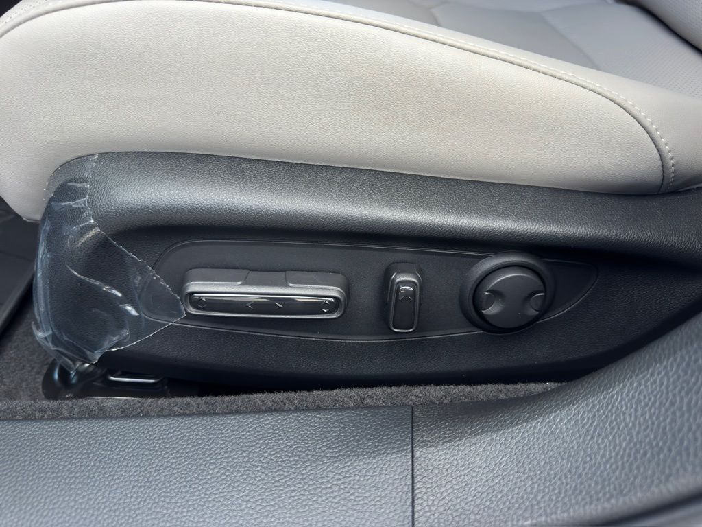 2025 Honda Accord Hybrid EX-L White at Community Honda