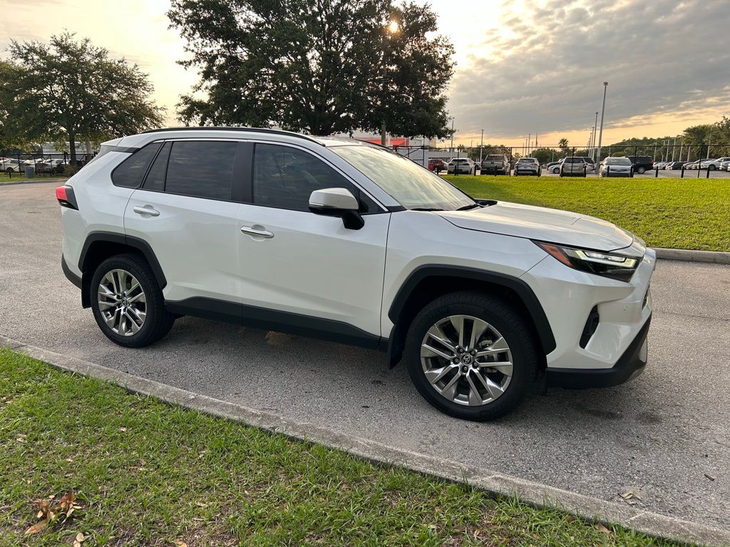 2024 Toyota RAV4 Limited 7