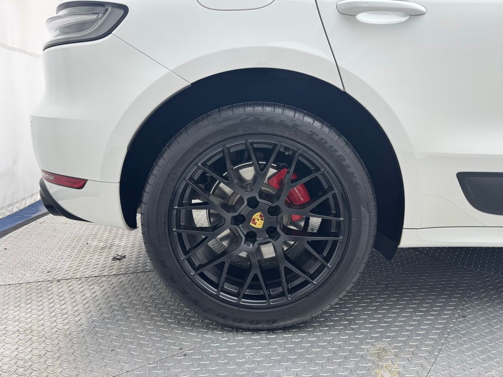 2021 Porsche Macan GTS 16