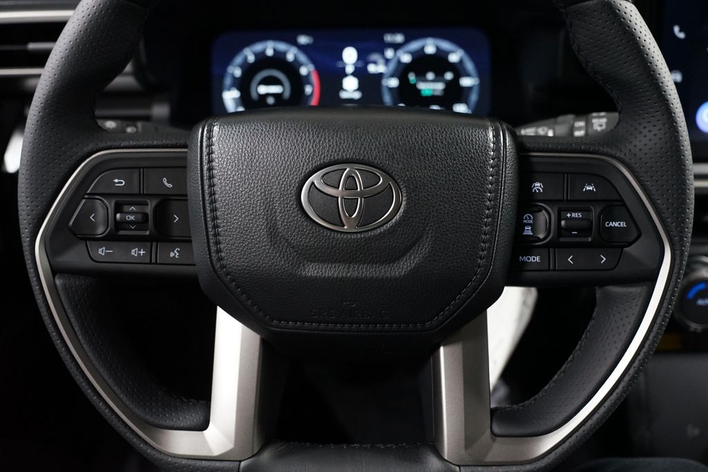Thumbnail: 2025 Toyota 4Runner - 13