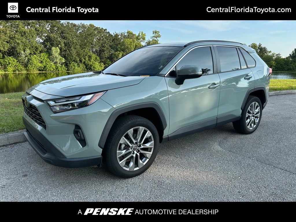 Thumbnail: 2022 Toyota RAV4 - 1