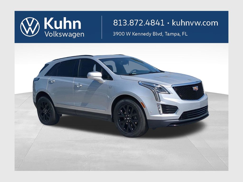 Radiant Silver Metallic 2020 Cadillac XT5 SUV / Crossover Four-Wheel Drive 9-Speed Automatic