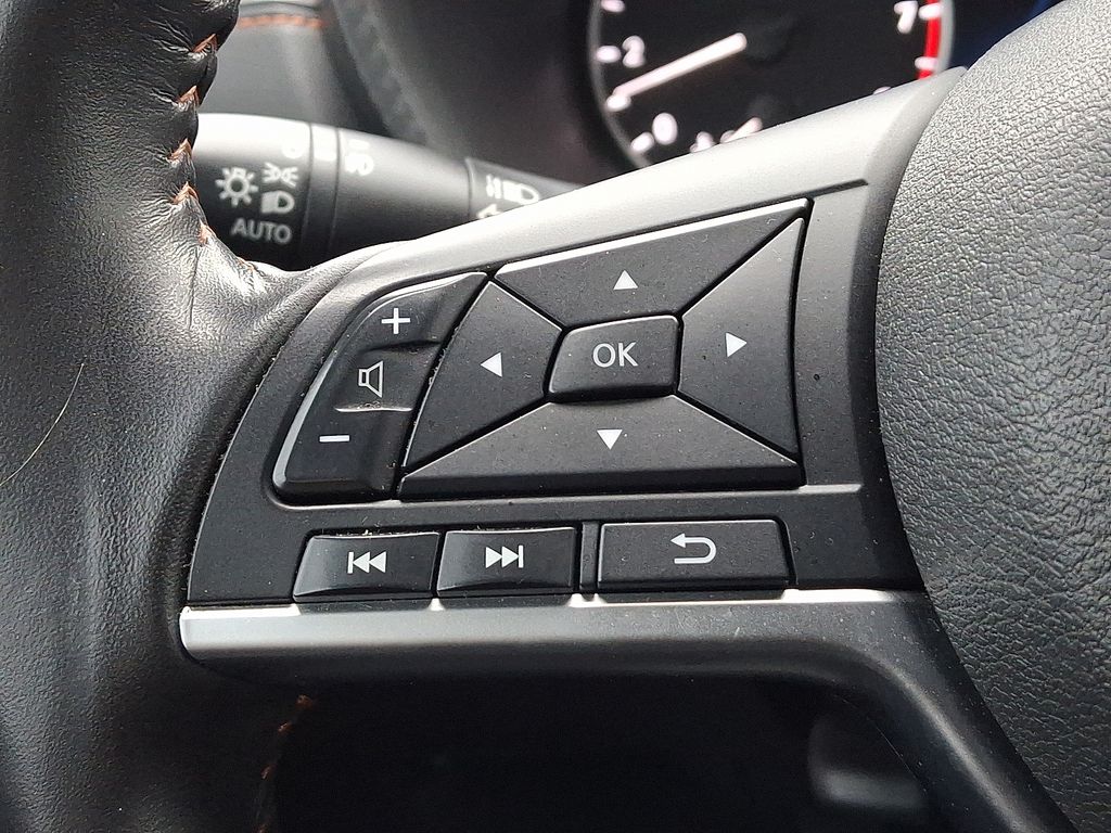 Thumbnail: 2020 Nissan Sentra - 21