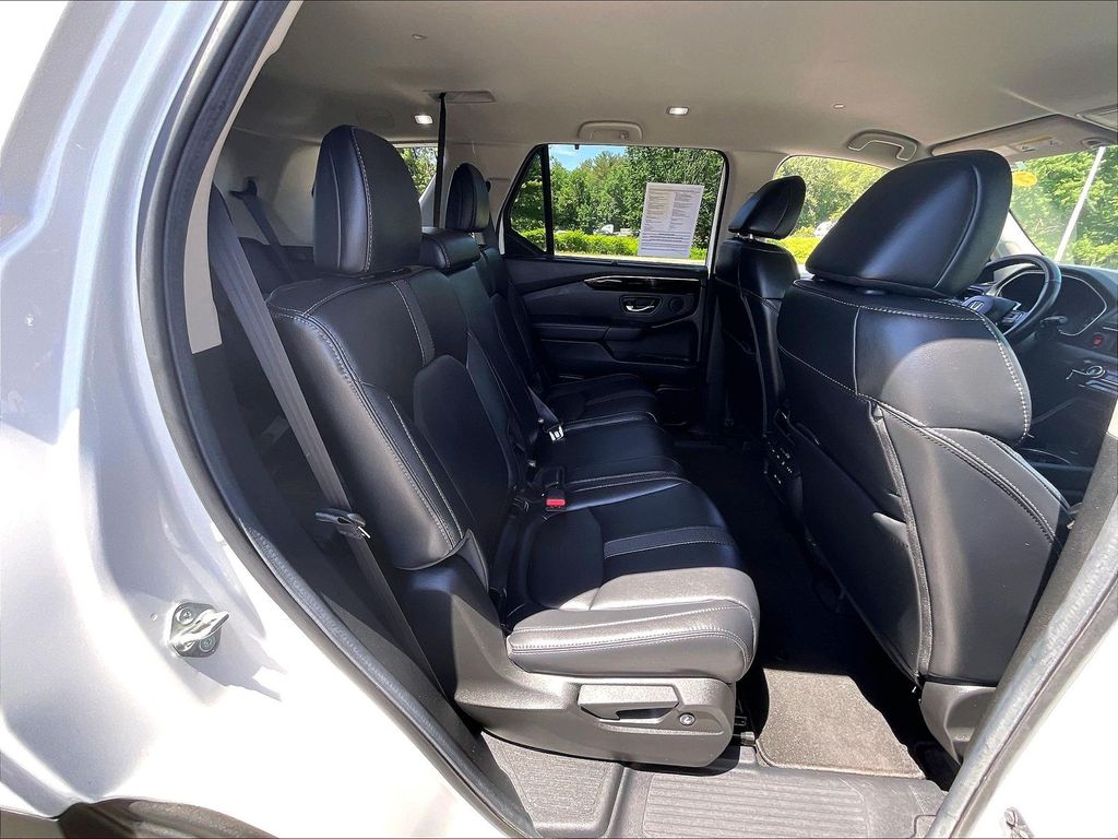 2025 Honda Pilot — photo 16
