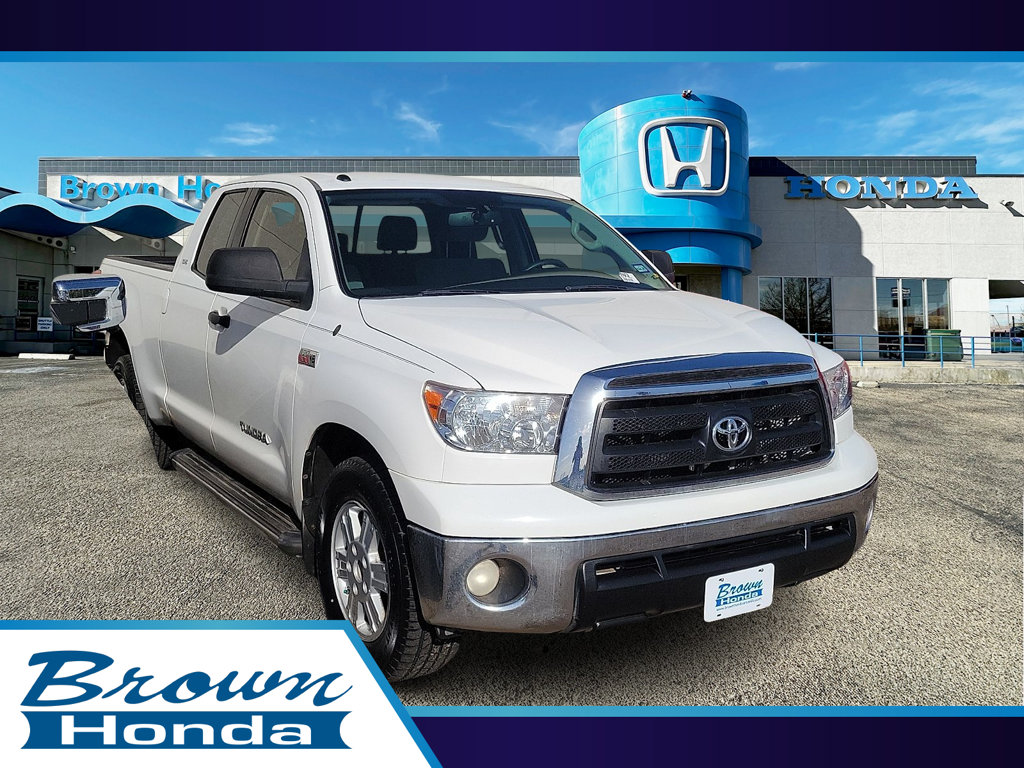  2011 Toyota Tundra Grade 5.7L V8 Double Cab FFV 4WD   