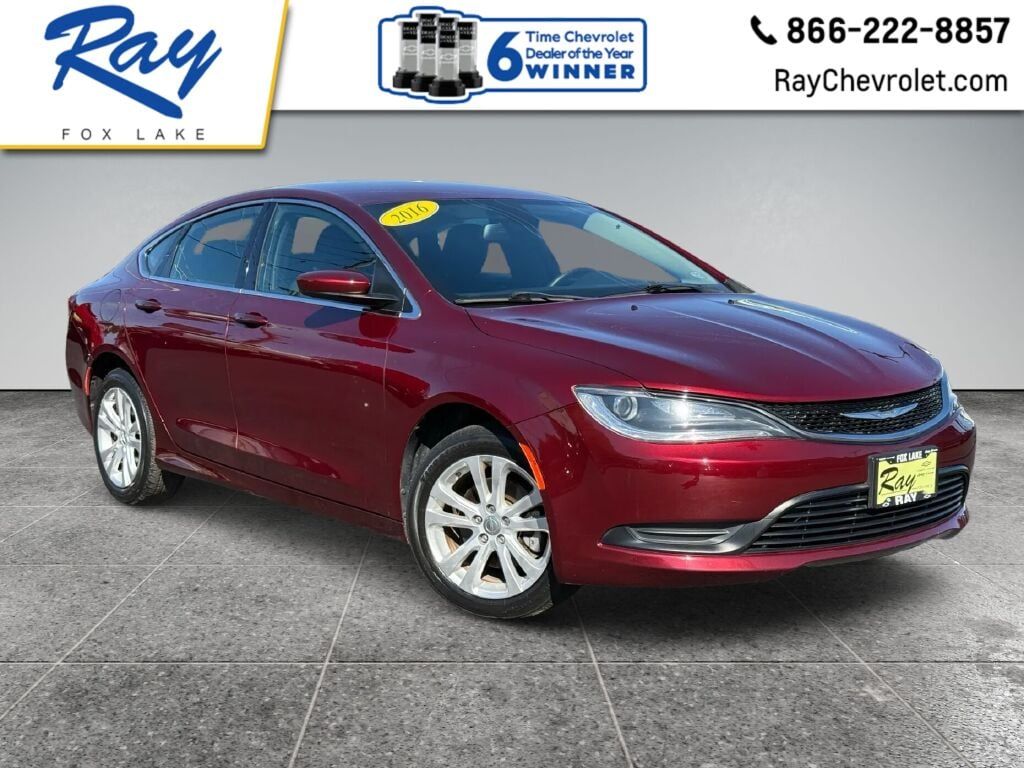 2016 Chrysler 200 LX Sedan FWD