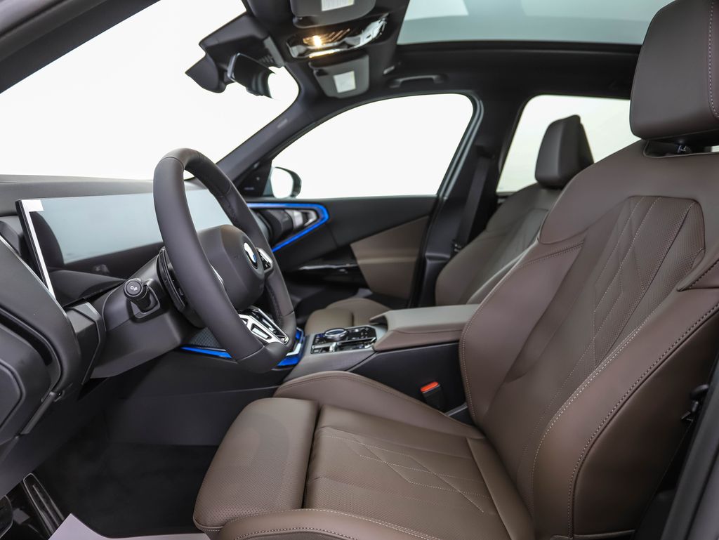 Thumbnail: 2026 BMW X3 - 11