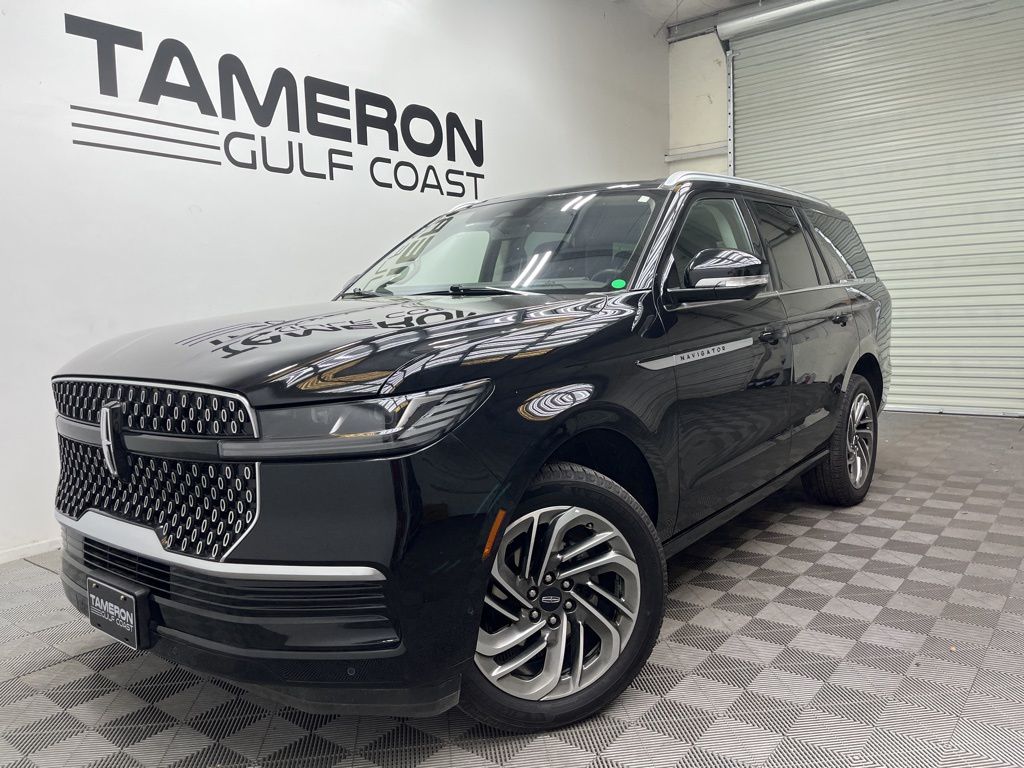 2025 Lincoln Navigator Reserve 4WD