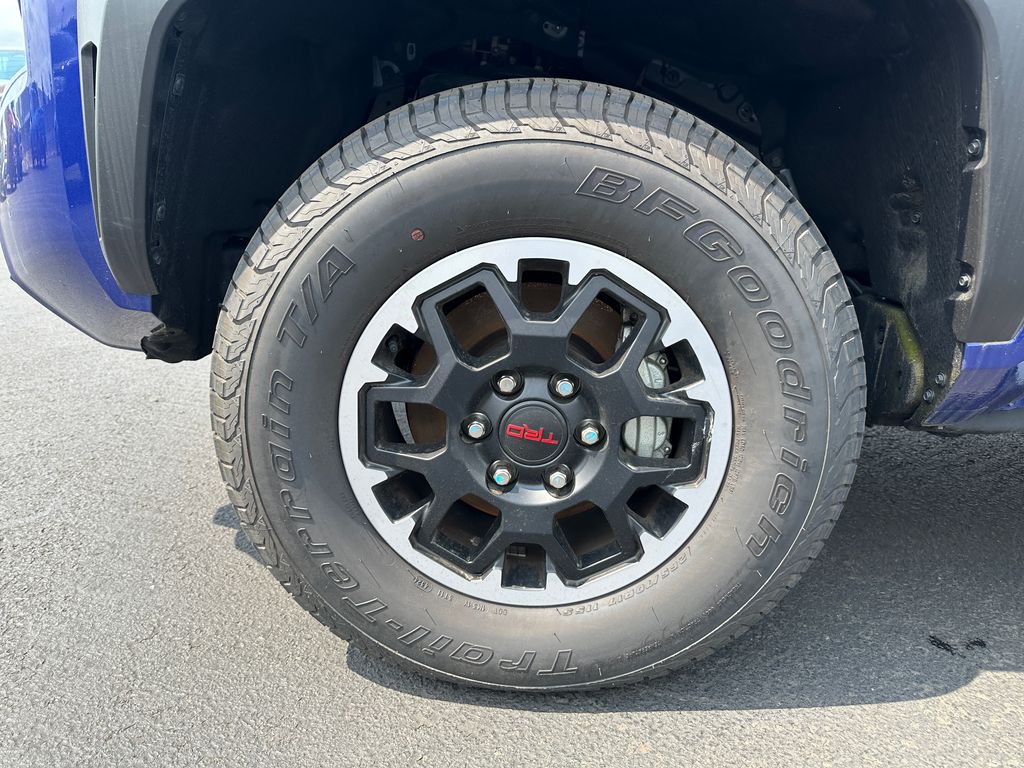 2025 Toyota Tacoma TRD Off-Road