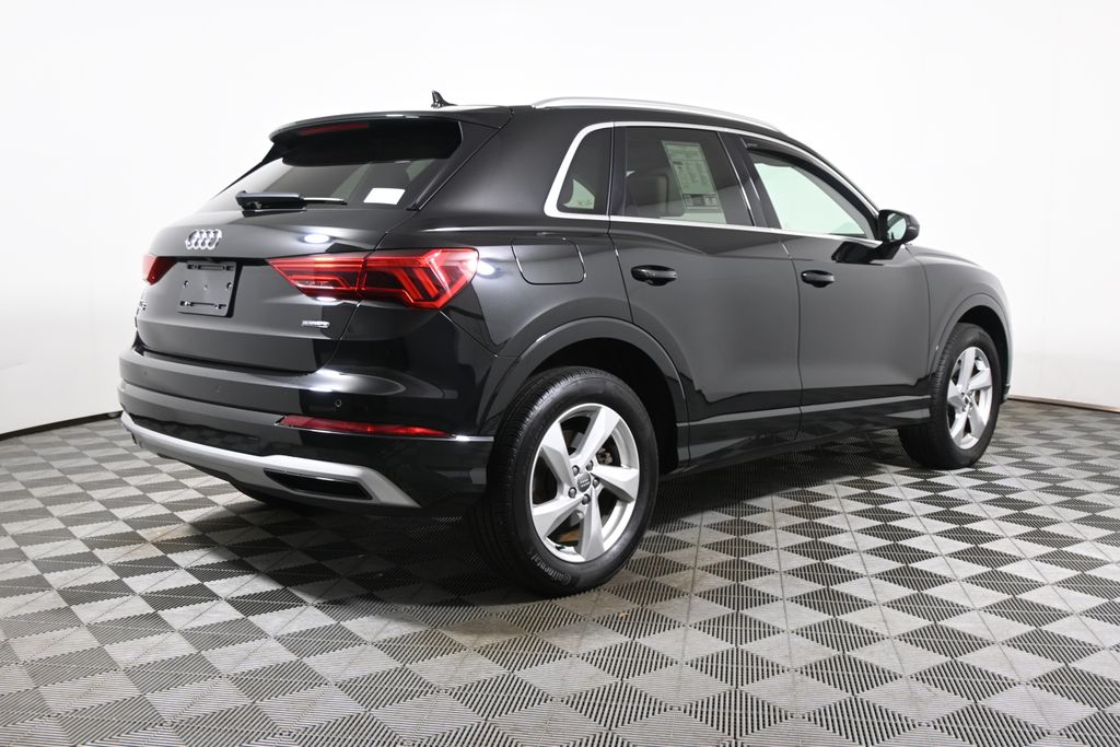 Thumbnail: 2019 Audi Q3 - 7