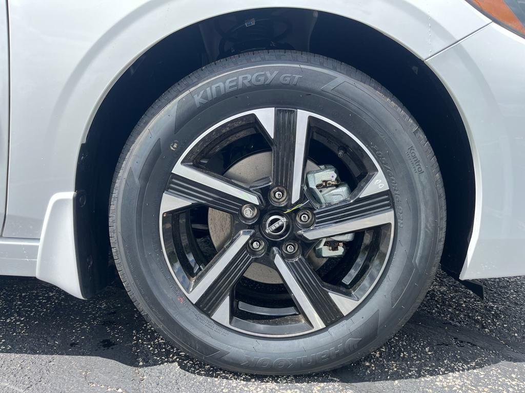 2025 Nissan Sentra SV photo