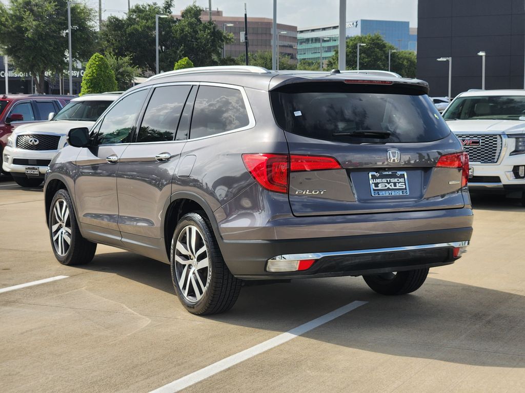 2017 Honda Pilot Touring Gray at Community Honda